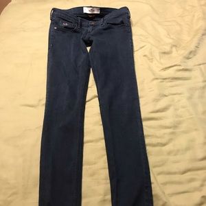 Hollister dark wash skinny jeans